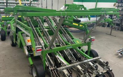 Planteuse de mottes TRE HORTECH